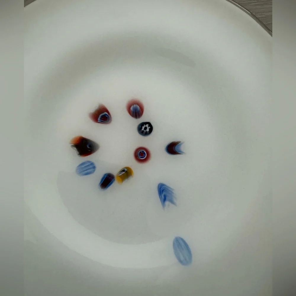 Crate & barrel carnivalle blown art glass made in Italy plate